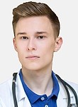 Врач Стародубцев Сергей Сергеевич